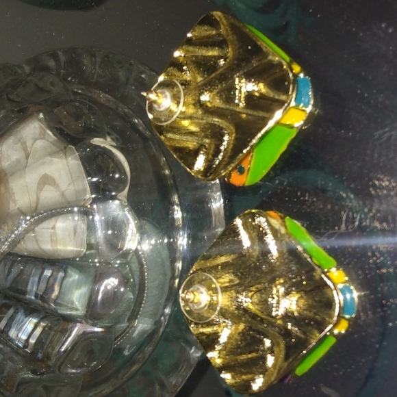 Vintage Geometric shape earrings - Picture 4 of 5